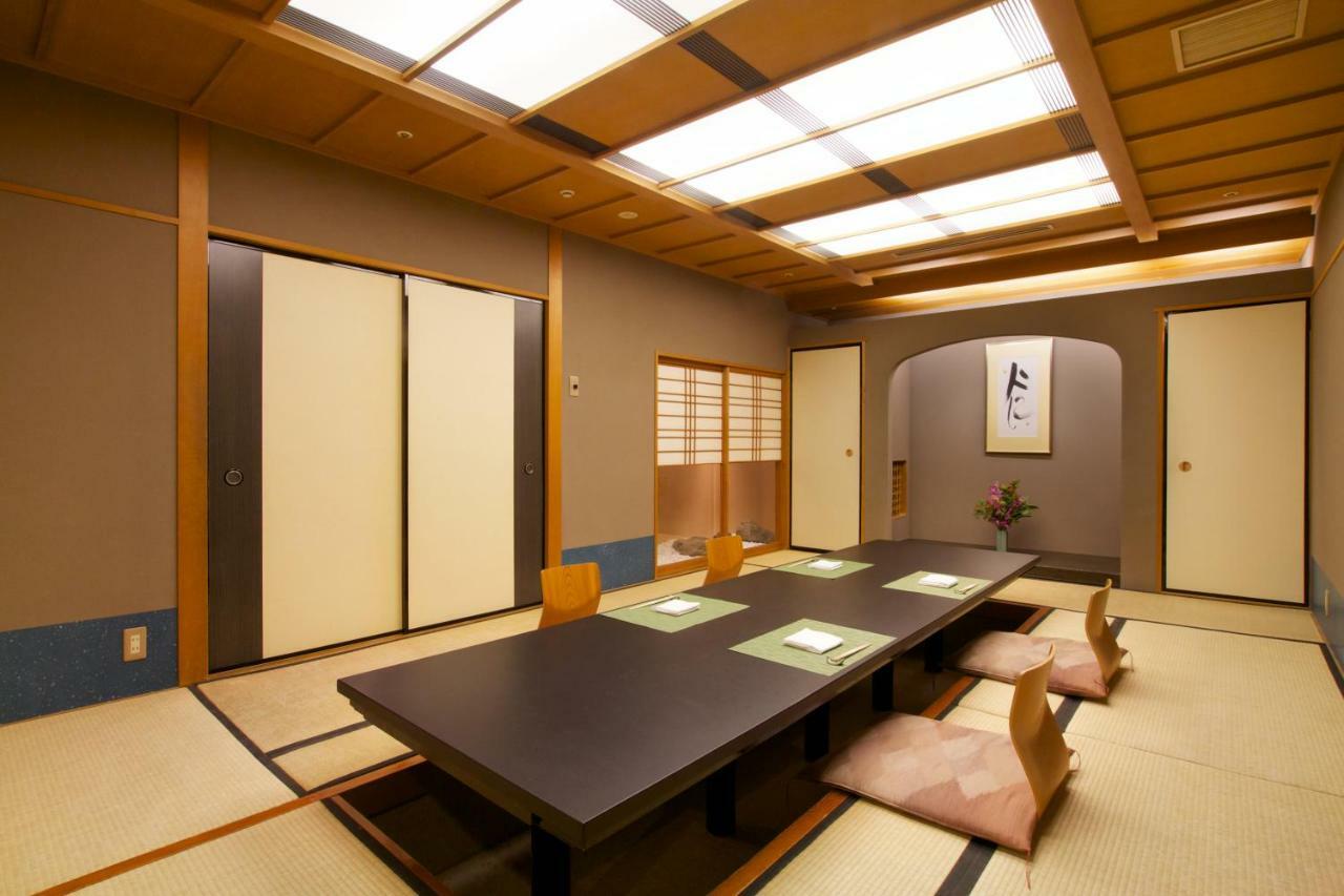 โรงแรมอโกราโอซาก้า โมริงูชิ Moriguchi ภายนอก รูปภาพ